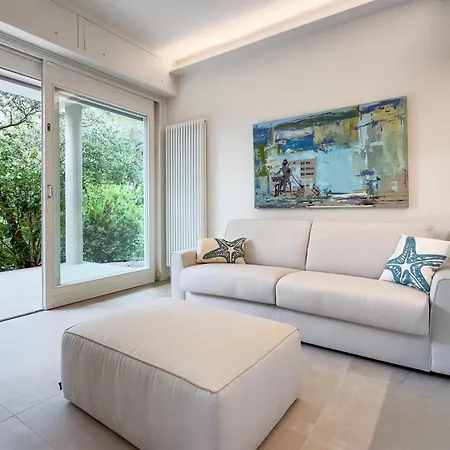 Apartman Out Finish Royal Marina dʼAndora