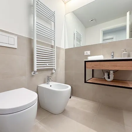 Apartman Out Finish Royal