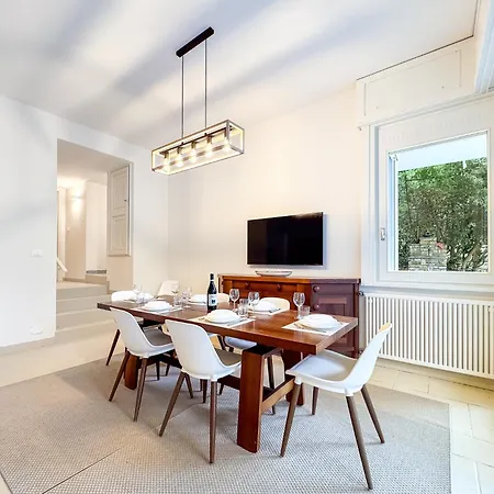 Apartment Out Finish Royal *